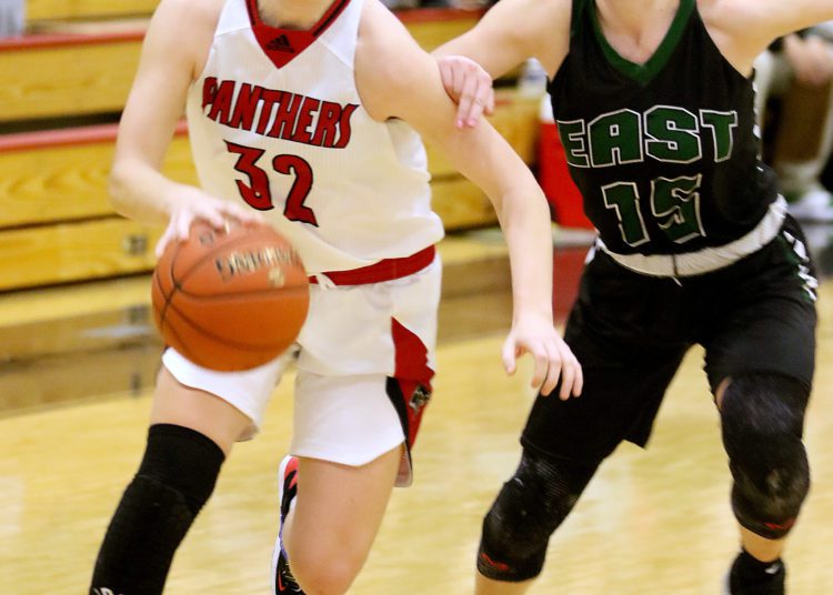 (Brad Davis/For LootPress) Wyoming East at PikeView, February 11, 2022.