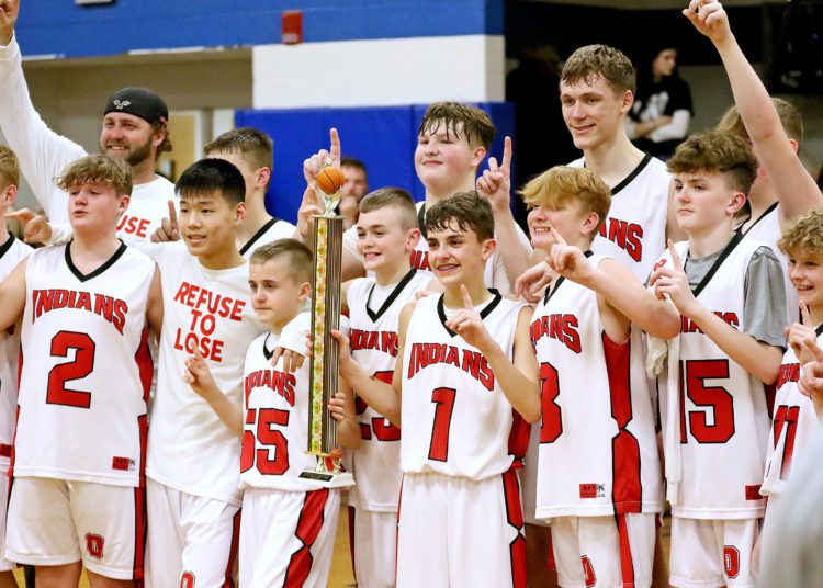 (Brad Davis/For LootPress) Oceana Middle v Pineville Middle Wyoming County Boys Championship, February 17 in Baileysville.