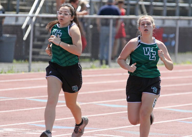 (Brad Davis/For LootPress) Beckley Relays, April 23, 2022 at Woodrow Wilson High School.