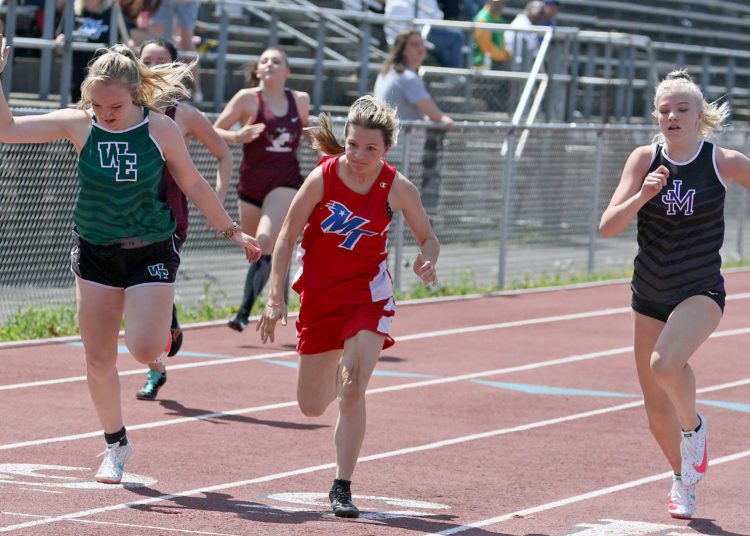 (Brad Davis/For LootPress) Beckley Relays, April 23, 2022 at Woodrow Wilson High School.