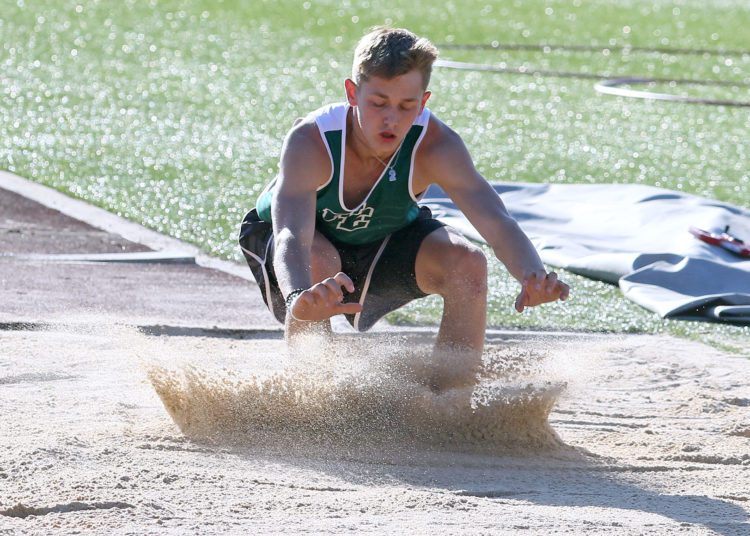 (Brad Davis/For LootPress) Class AA Regional Track Meet, May 11, 2022 at Woodrow Wilson High School.