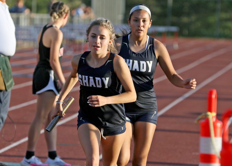 (Brad Davis/For LootPress) Class AA Regional Track Meet, May 11, 2022 at Woodrow Wilson High School.