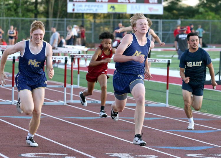 (Brad Davis/For LootPress) Class AA Regional Track Meet, May 11, 2022 at Woodrow Wilson High School.
