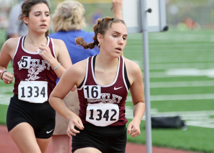 (Brad Davis/For LootPress) Class AAA State Track Meet, May 20, 2022 in Charleston.