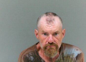 Argument leads to man setting a fire, destroying home
