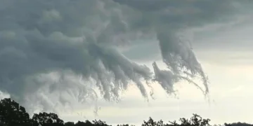 Scud Clouds: Meteorology’s Misdiagnosed Phenomena