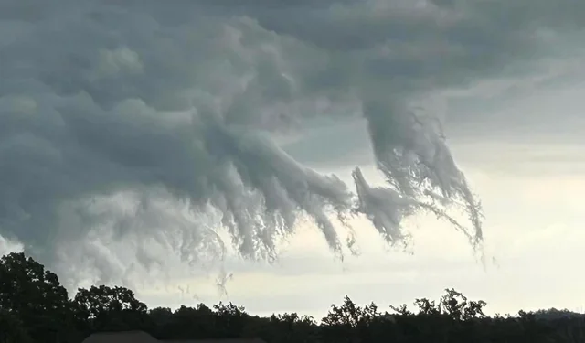 Scud Clouds: Meteorology’s Misdiagnosed Phenomena