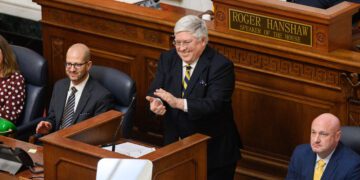 West Virginia Gov. Patrick Morrisey delivers his first State of the State address | (WV Legislative Photography/Will Price)