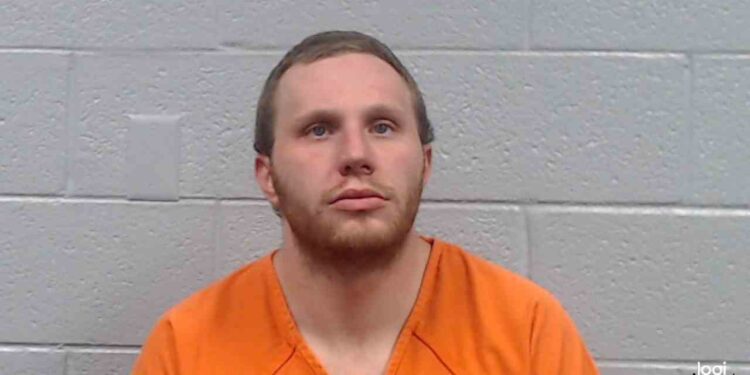 Fayette County Man Accused of Forcible Entry, Threats in Domestic Dispute