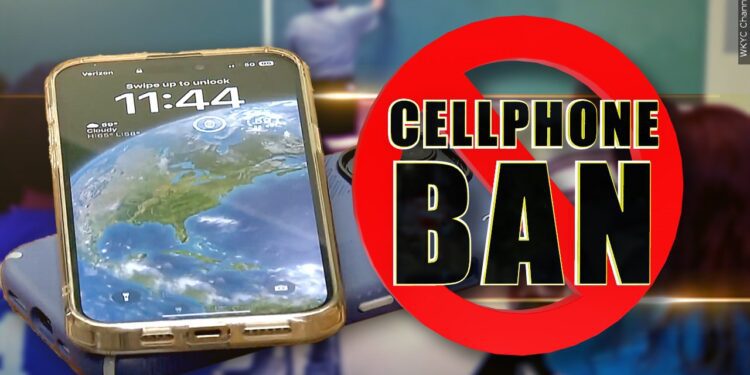 West Virginia Senate Introduces Bill to Restrict Cell Phone Use in Classrooms