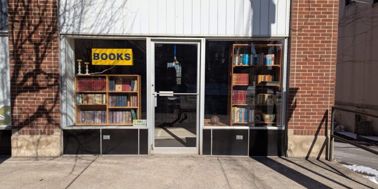 (Burm Booksellers/Facebook)
