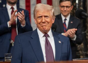 Congressman formally request President Trump be added to Mount Rushmore