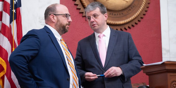 Delegate Adam Vance (R-Wyoming) speaks with House Speaker Roger Hanshaw (R-Clay) during Friday’s floor session | (WV Legislative Photography/Perry Bennett)