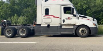 Deputy Nabs Stolen Big Rig After High-Speed Chase on Route 35