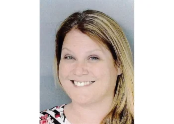 Video: Road Rage Turns Rotten: Woman Arrested for Defecating on Car