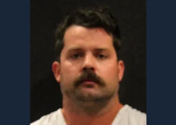 Man accused of letting his child die in hot car gets family vacation approved by court